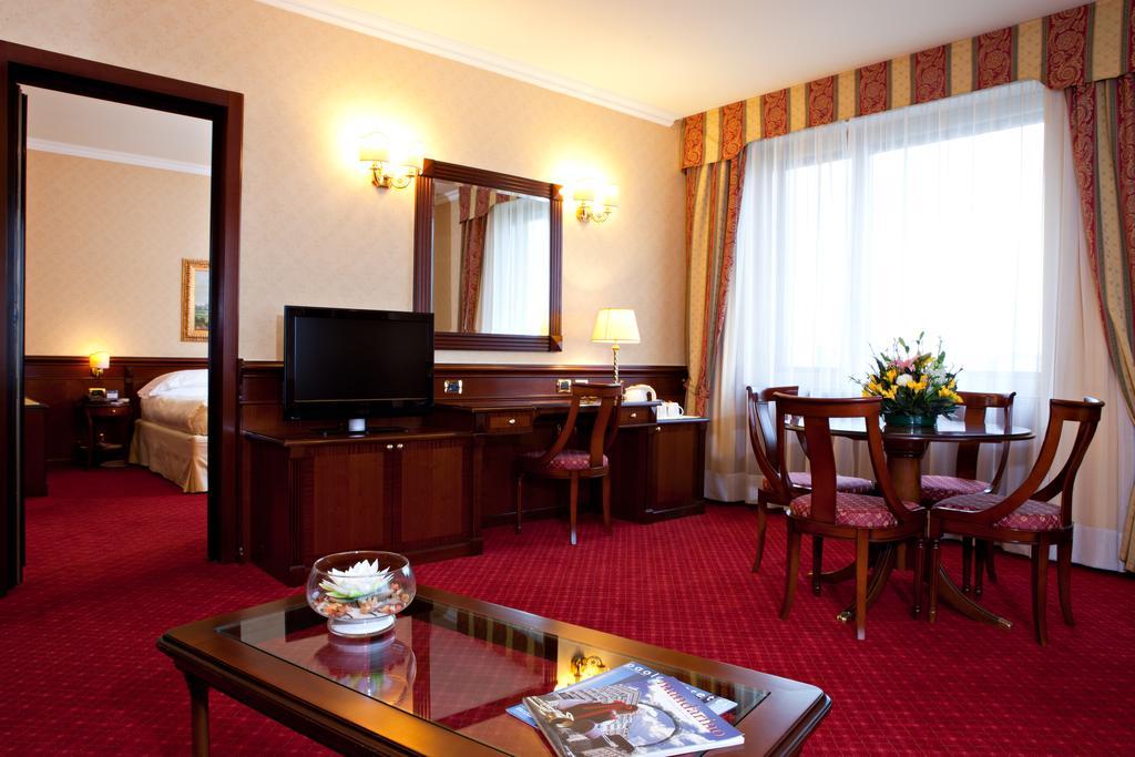 Atahotel Executive Milán Habitación foto