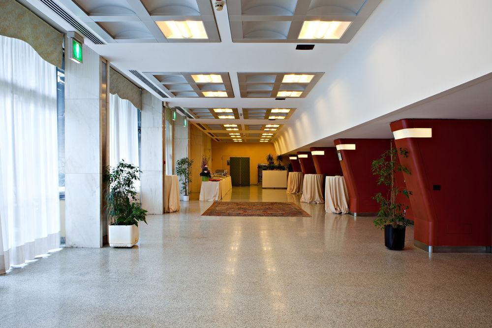 Atahotel Executive Milán Exterior foto