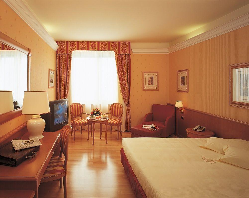 Atahotel Executive Milán Habitación foto